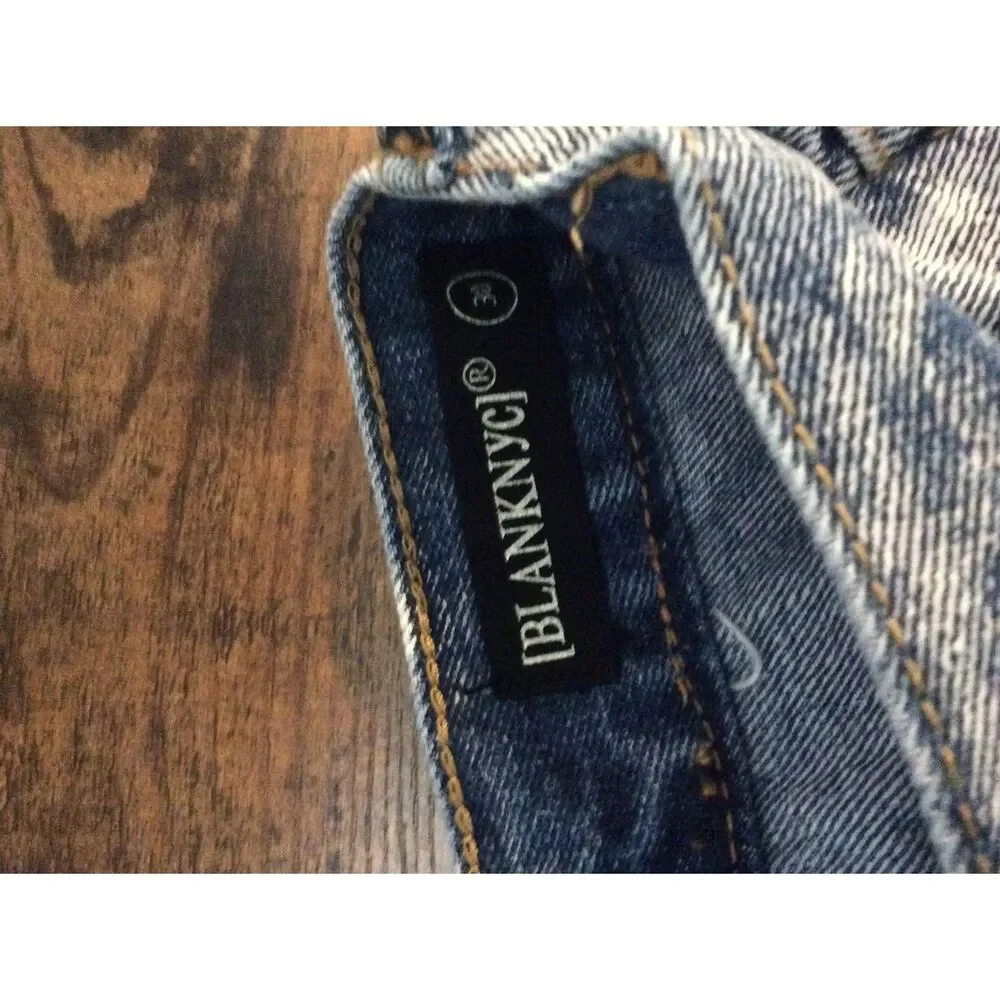 Blank NYC Size 30 destroyed frayed hem cut off jean shorts 2